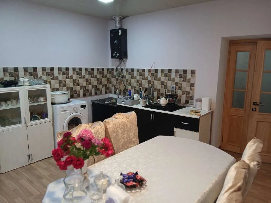 Qax günlük kirayə Həyət evi