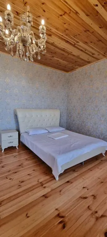 Qəbələ Həyət evi