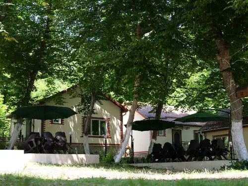 Qusar günlük kirayə Koteclər