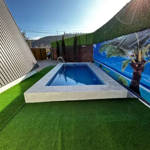 Qusar, Şahdağ yolu üzərində isti hovuzlu A-Frame bağ evi