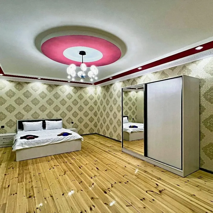 Qəbələ Hovuzlu Villa