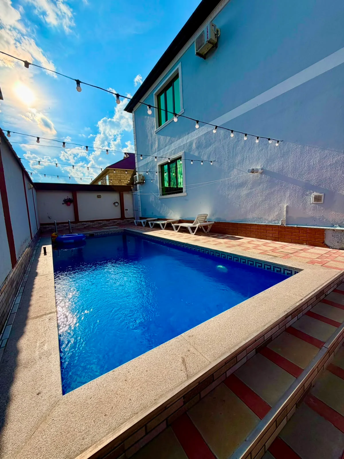 Qəbələ Hovuzlu Villa