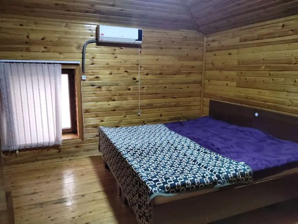 Astara həyət evi