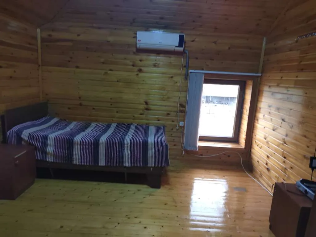 Astara həyət evi