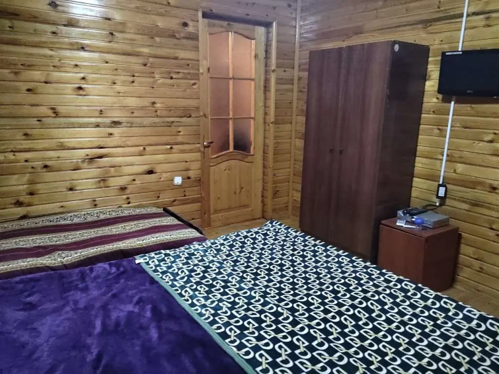 Astara həyət evi