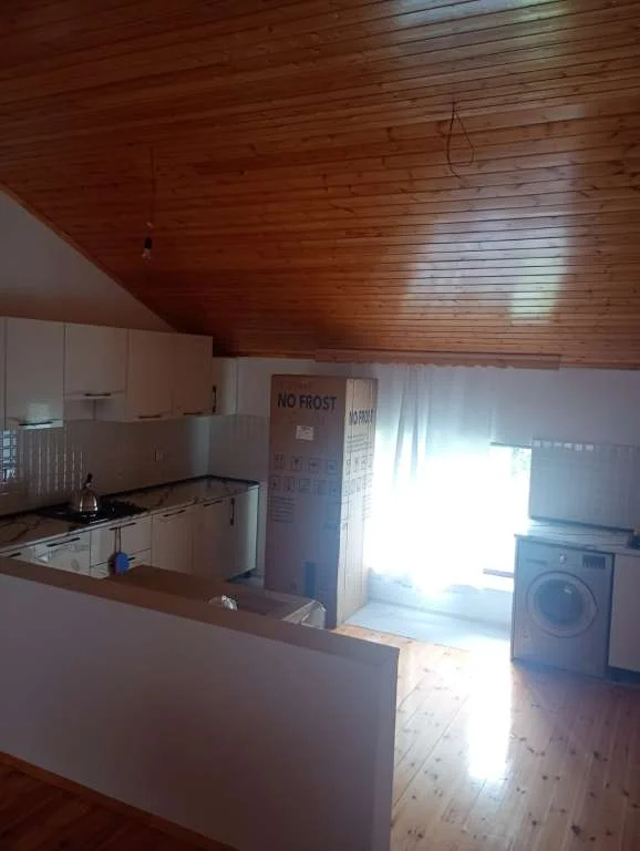Astara günlük kirayə Həyət evi
