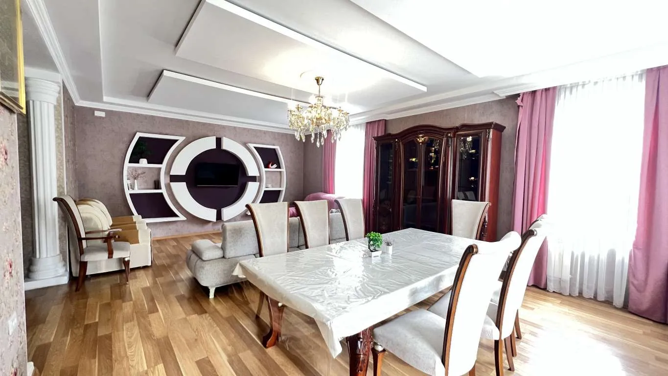 Qəbələ günlük Villa
