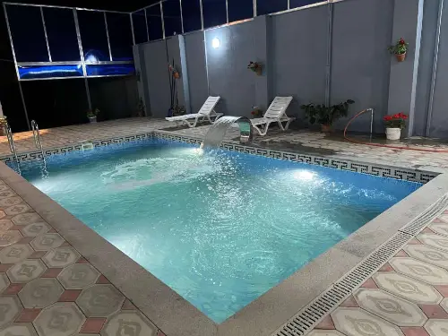 Qəbələ günlük Villa