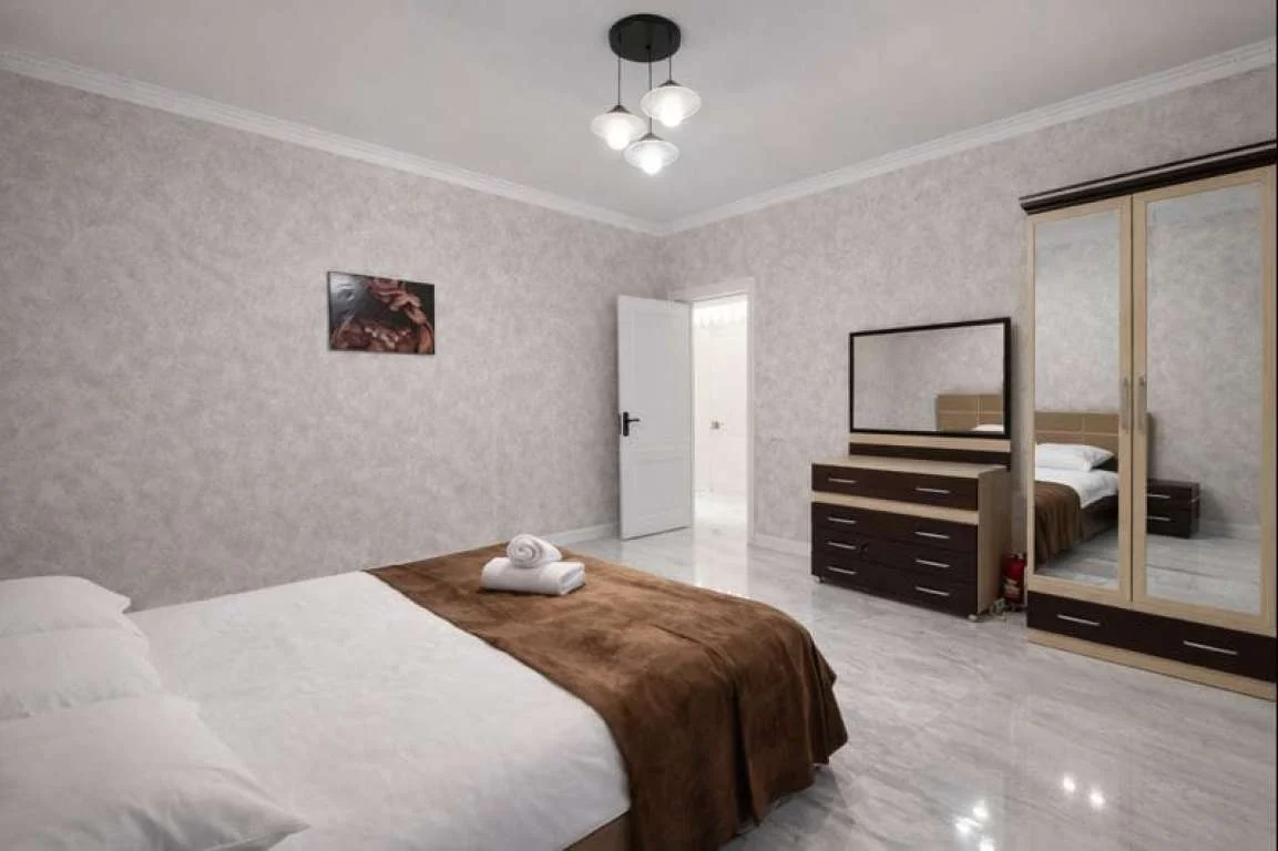 Qəbələ Bağ evi