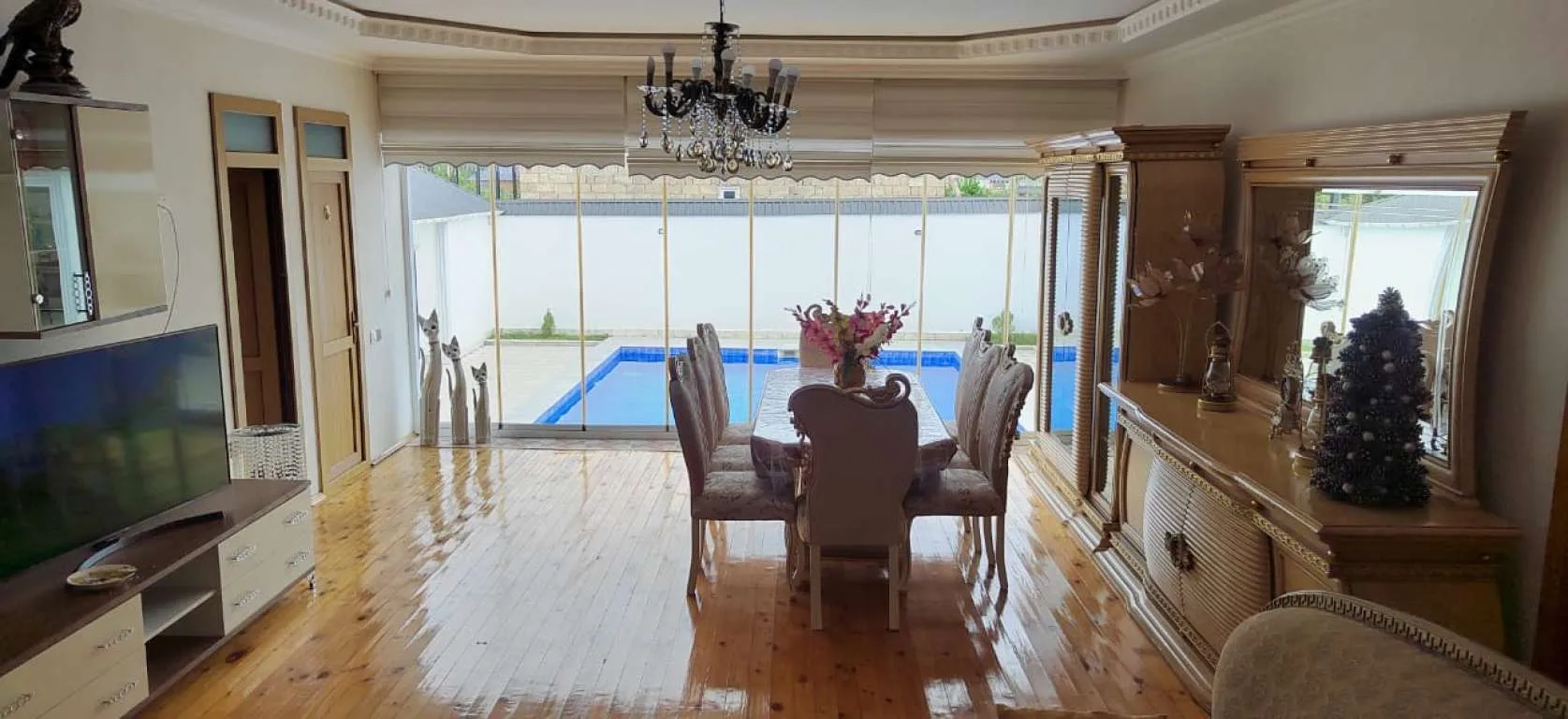 Qəbələ Hovuzlu Villa
