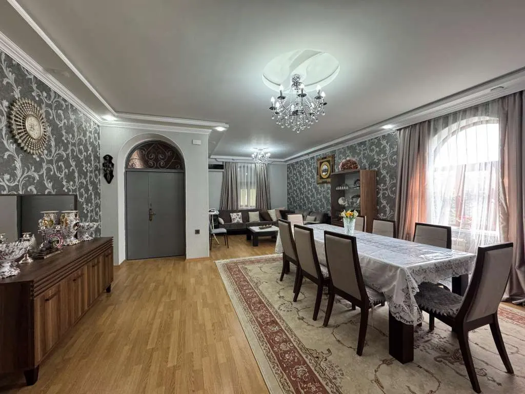 Qəbələ Həyət evi